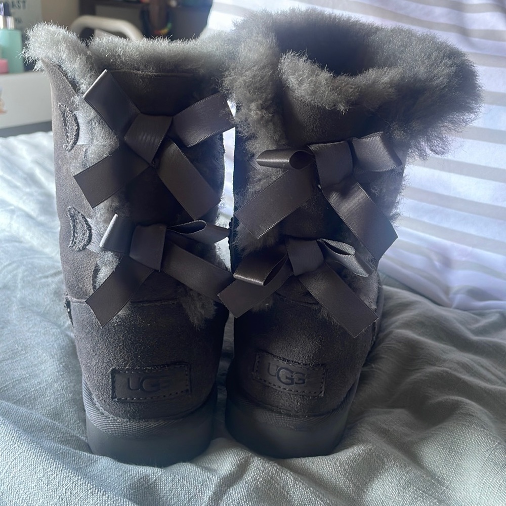 UGG Bailey Bow